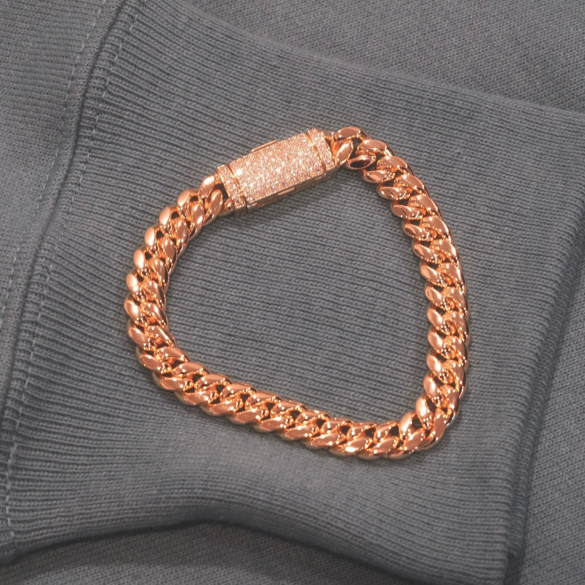 8mm Cuban Link Bracelet (Moissanite Clasp) CRNCY